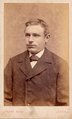 CDV Altona Kööp - Herrenbrustbild recte