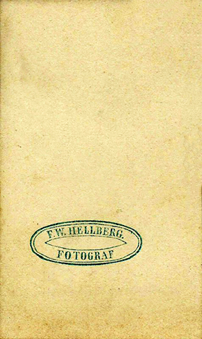Vignetten-CDV Hellberg - Frauenportrait - verso