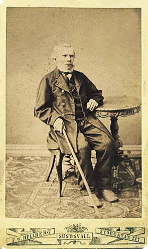 CDV Hellberg - Frauenganzportrait - recte