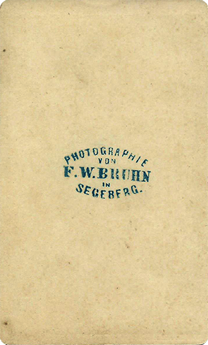 CDV Bruhn - Familienbildnis - verso