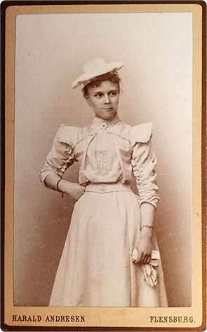 120125 - CDV - Flensburg - Andresen - Dame - recte - klein
