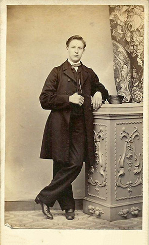 H. W. Flemming - Herrenbildnis CDV 2 - recte