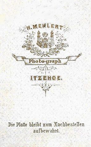 CDV Wesselburen - Mehlert, Mann, sitzend verso