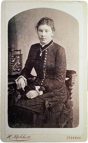 CDV Wesselburen Mehlert, H. Junge Frau recte
