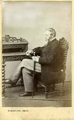 CDV Itzehoe - Mencke - Lesender Mann - recte