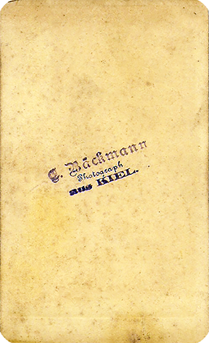 Kiel Baeckmann CDV Herrenbildnis verso