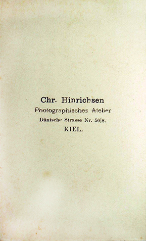 CDV Kiel Hinrichsen - Frau mit Kind verso