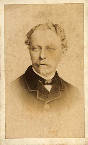 CDV Kiel Hinrichsen Herrenportrait recte