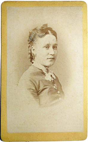 Kiel CDV Krippendorff Junge Frau recte