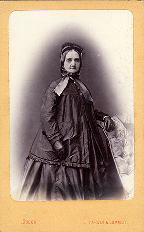 CDV Lbeck Frber & Sommer: Damenportrait recte