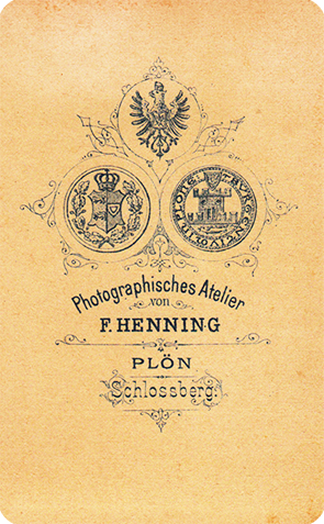 CDV Pln Henning Frauenbrustbild verso