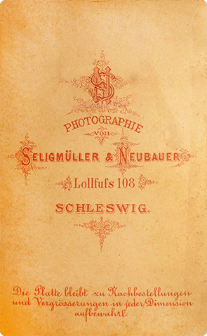 CDV Schleswig - Seligmueller - Mann mit Fliege verso