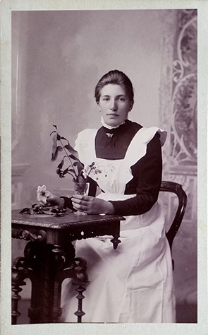 141106 - CDV - Sonderburg - Sammland - Dienstmaedchen - recte
