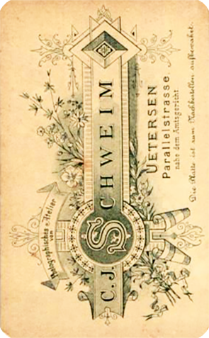 CDV Uetersen Schweim - Kind, am Stuhl stehend - verso