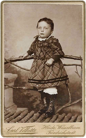 Wesselburen Vilatte CDV - Kinderganzbild recte